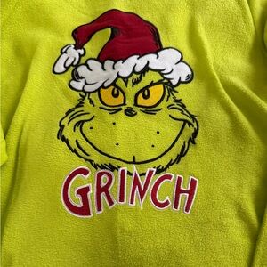XS Grinch Fleece Pullover pajama set says men’s but I used it as women’s